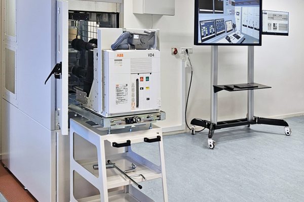 High Voltage Breaker Simulator at ROC Friese Poort Unitest Marine Simulators